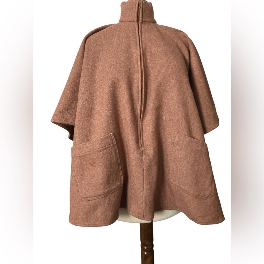 Vintage Wool Poncho with Marching Scarf One Size Fall Winter Caroling - Picture 9 of 9